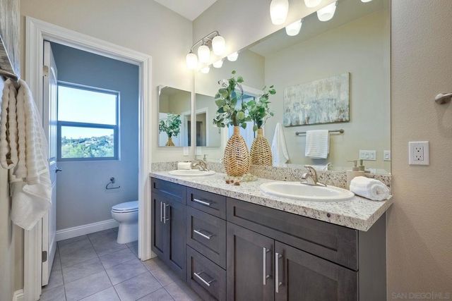 12649 Via Vigneto, Lakeside, CA 92040