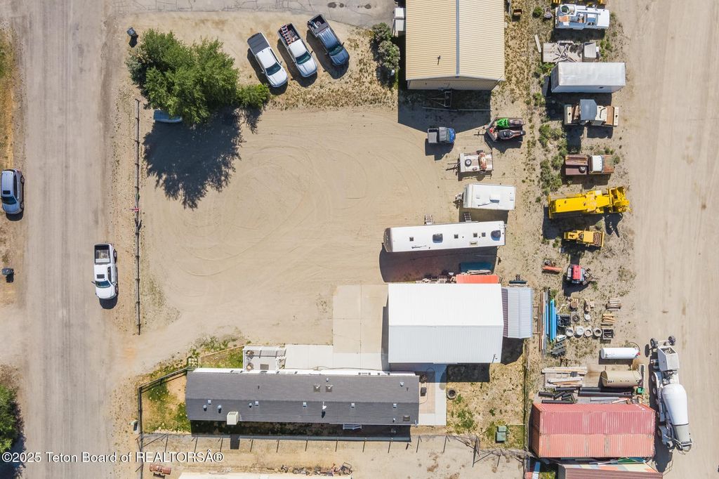 942 W BONNEVILLE Street, Pinedale, WY 82941 photo 11