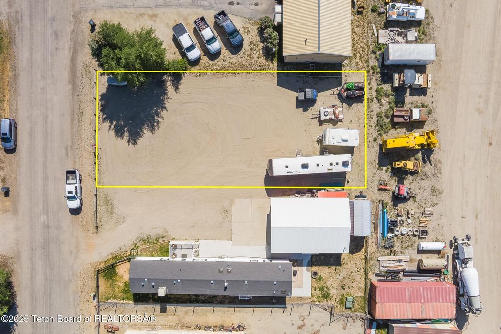 942 W BONNEVILLE Street, Pinedale, WY 82941 photo 12