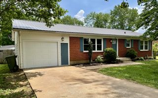 824 Fair Ave, Lawrenceburg, TN 38464
