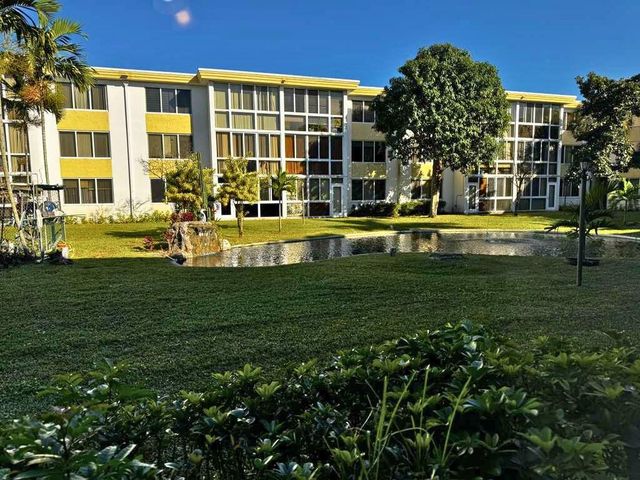 6005 Del Lago Circle 105, Sunrise, FL 33313