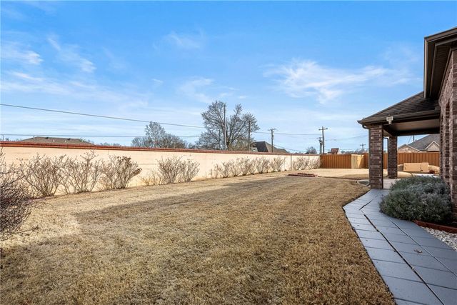 3300 Park Hill Boulevard, Bentonville, AR 72712