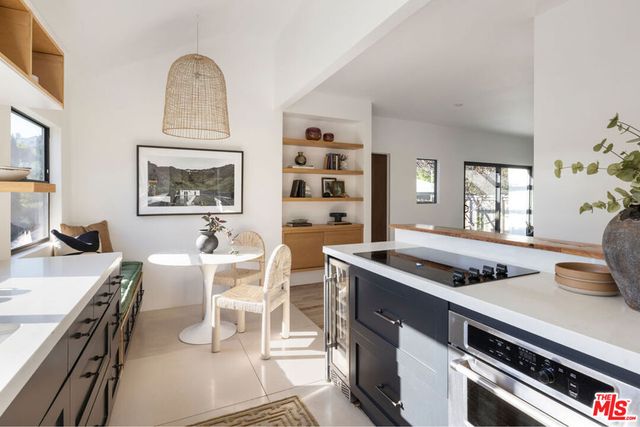 2274 Cove Avenue, Los Angeles, CA 90039