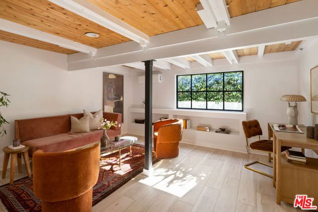 2274 Cove Avenue, Los Angeles, CA 90039