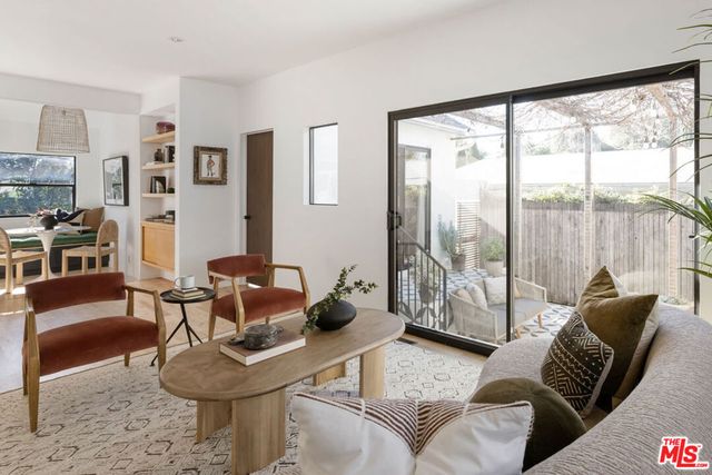 2274 Cove Avenue, Los Angeles, CA 90039