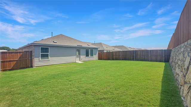 628 Haskell Drive, Aubrey, TX 76227