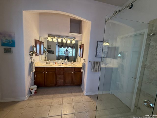 1242 Tweed Willow, San Antonio, TX 78258