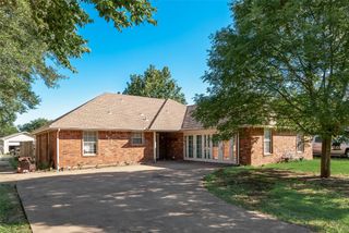 123 Country Drive, Waxahachie, TX 75165