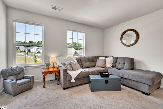 101 Penrose Circle, Central, SC 29630