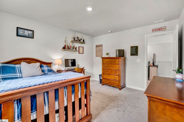 101 Penrose Circle, Central, SC 29630
