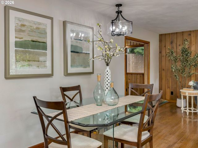 4585 Sw Poplar Ln, Portland, OR 97225