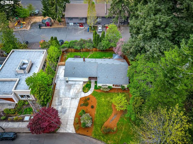 4585 Sw Poplar Ln, Portland, OR 97225