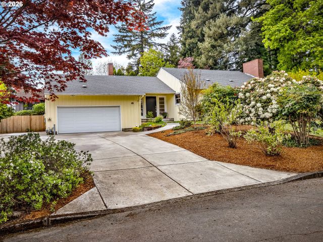 4585 Sw Poplar Ln, Portland, OR 97225
