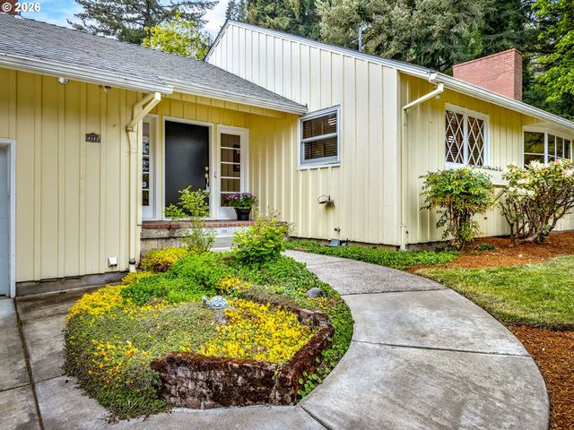 4585 Sw Poplar Ln, Portland, OR 97225