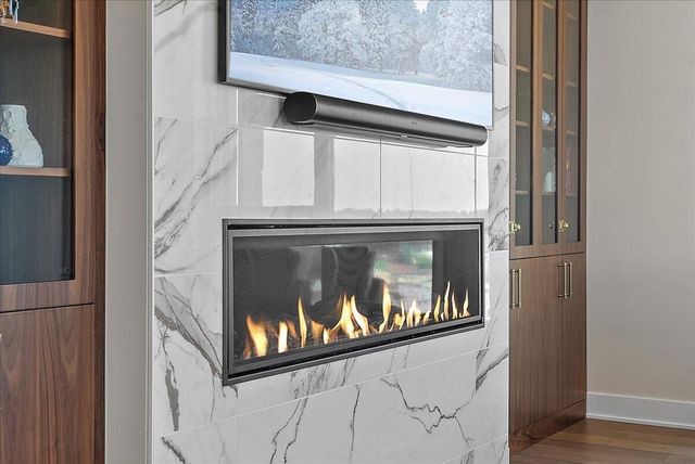 159 S River Avenue 502, Holland, MI 49423