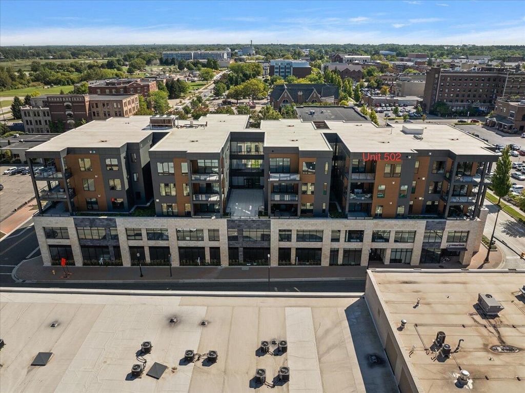 159 S River Avenue 502, Holland, MI 49423