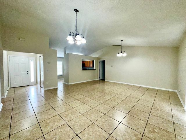 602 DEL AIRE COURT, Kissimmee, FL 34758