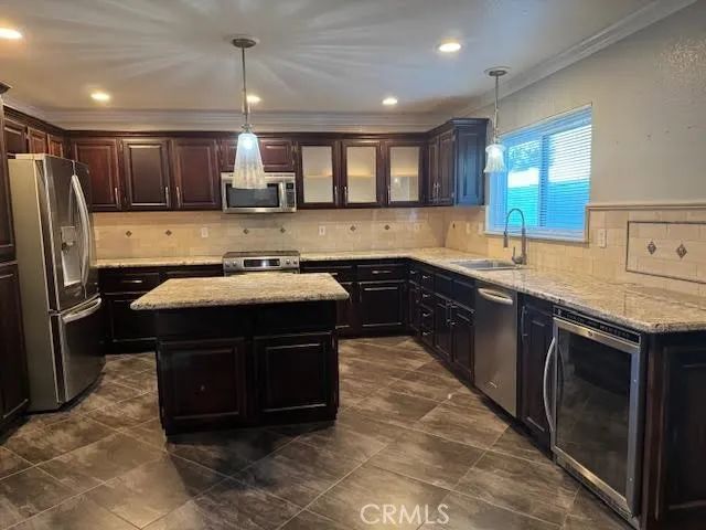 539 S CINNAMON Way, Orange, CA 92866