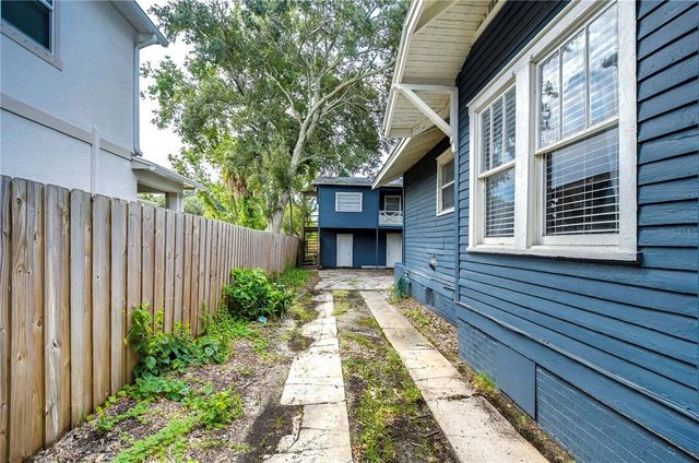 902 W COLUMBUS DRIVE, Tampa, FL 33602