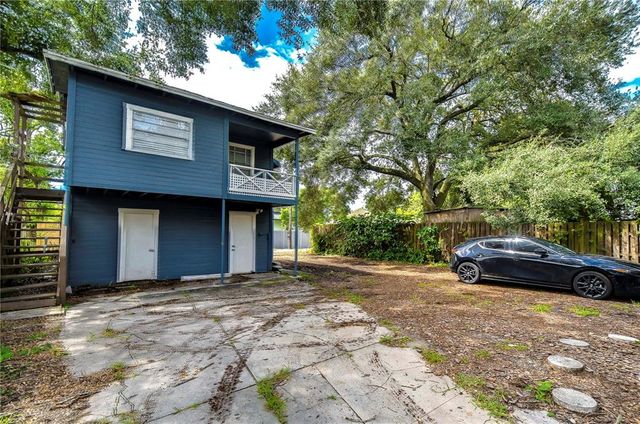 902 W COLUMBUS DRIVE, Tampa, FL 33602