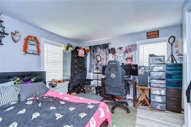 902 W COLUMBUS DRIVE, Tampa, FL 33602