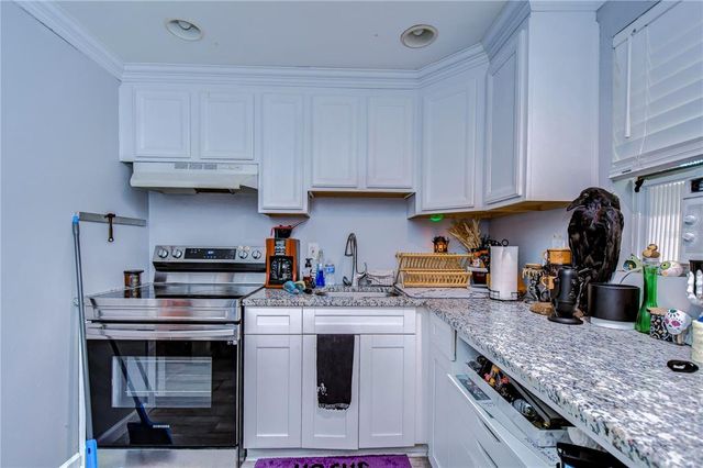 902 W COLUMBUS DRIVE, Tampa, FL 33602