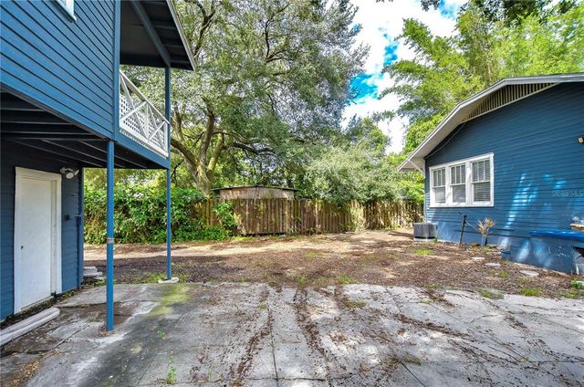 902 W COLUMBUS DRIVE, Tampa, FL 33602