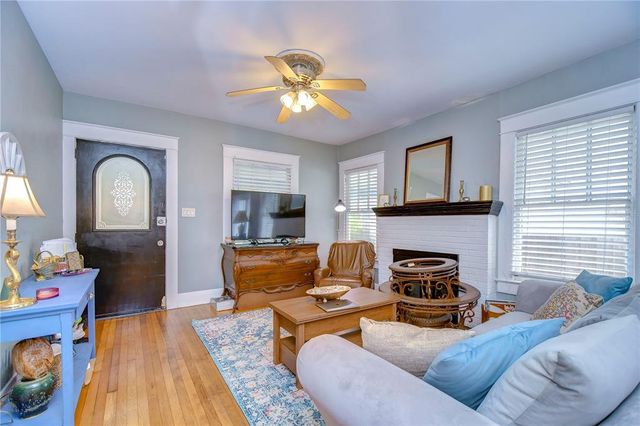 902 W COLUMBUS DRIVE, Tampa, FL 33602