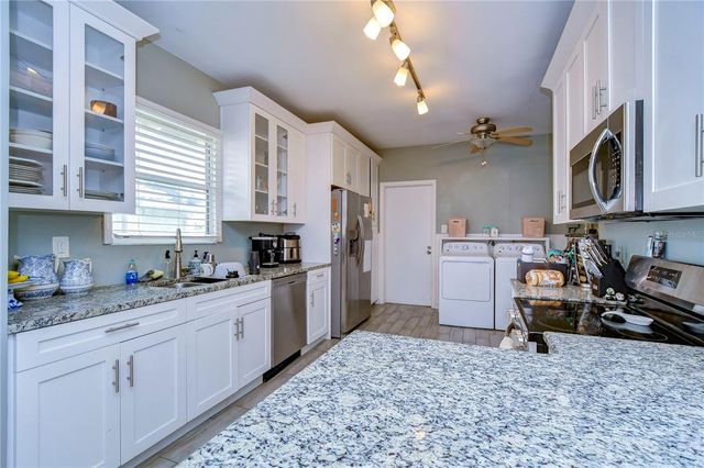 902 W COLUMBUS DRIVE, Tampa, FL 33602