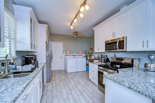 902 W COLUMBUS DRIVE, Tampa, FL 33602