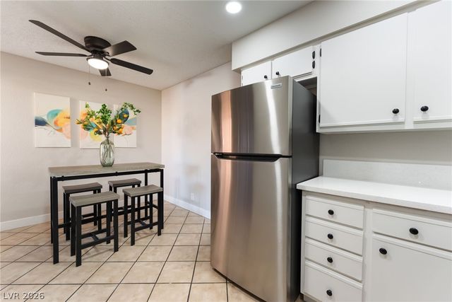 3151 Soaring Gulls Drive 2160, Las Vegas, NV 89128