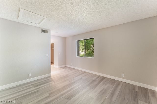 3151 Soaring Gulls Drive 2160, Las Vegas, NV 89128