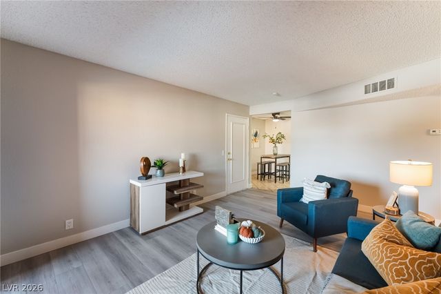 3151 Soaring Gulls Drive 2160, Las Vegas, NV 89128