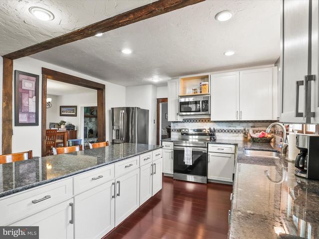 810 COPENHAFFER RD, York, PA 17404