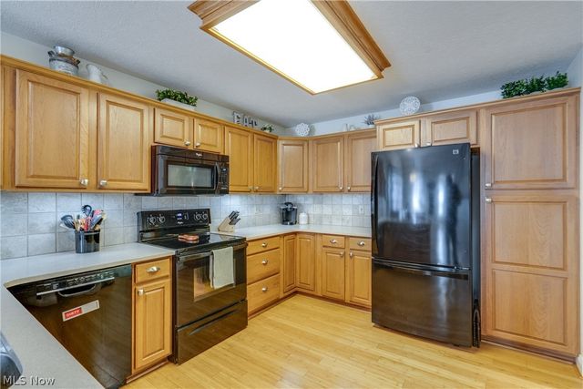 233 S Portage Street, Doylestown, OH 44230