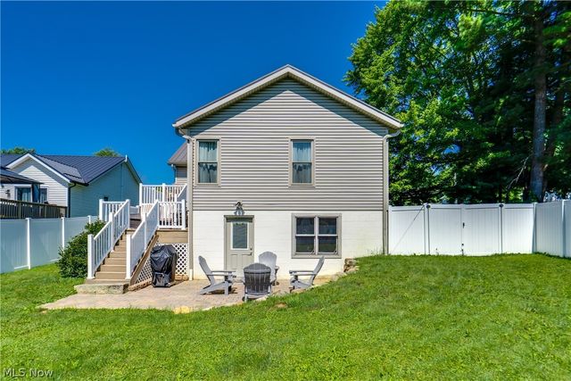 233 S Portage Street, Doylestown, OH 44230
