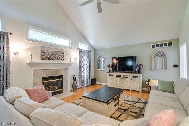 233 S Portage Street, Doylestown, OH 44230
