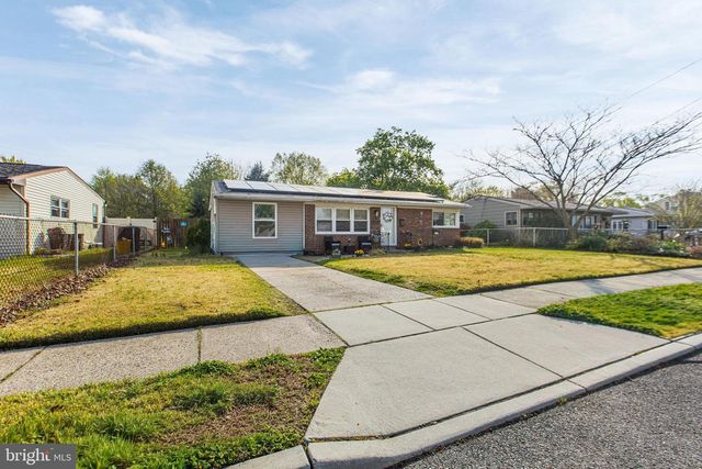 525 N COLES AVE, Maple Shade, NJ 08052