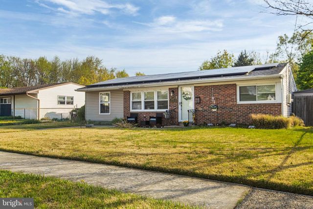 525 N COLES AVE, Maple Shade, NJ 08052