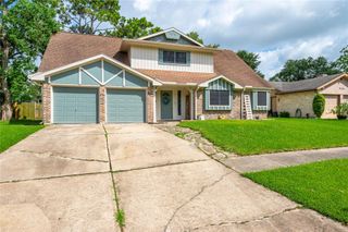 5110 Tashkent Drive, Friendswood, TX 77546