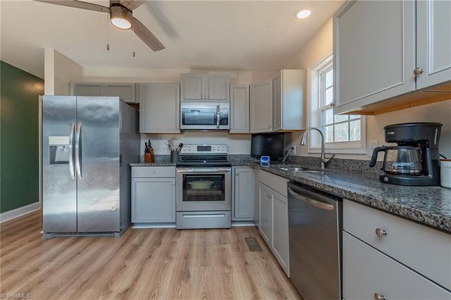 3659 Old Mountain Road, Lexington, NC 27292