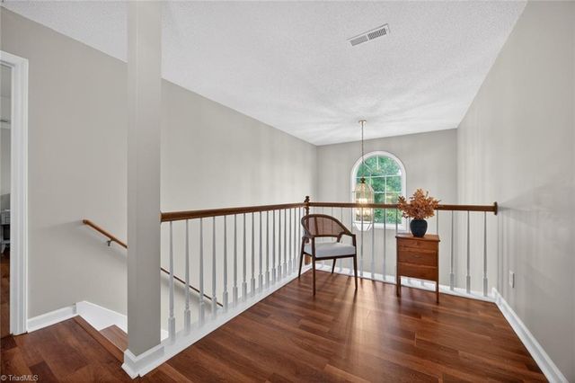 252 Country Circle, Advance, NC 27006