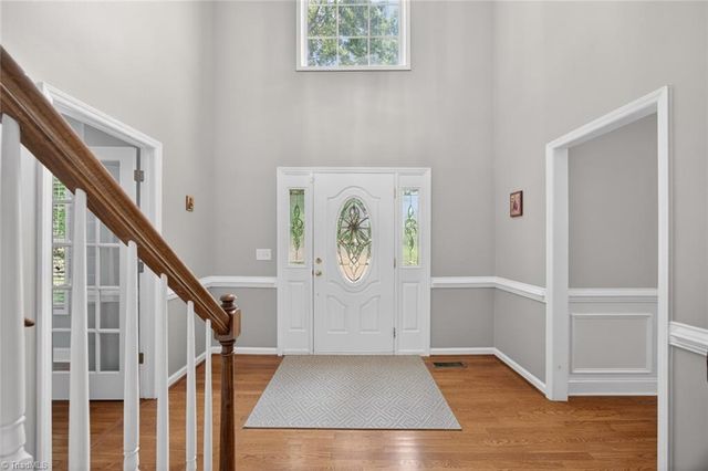 252 Country Circle, Advance, NC 27006