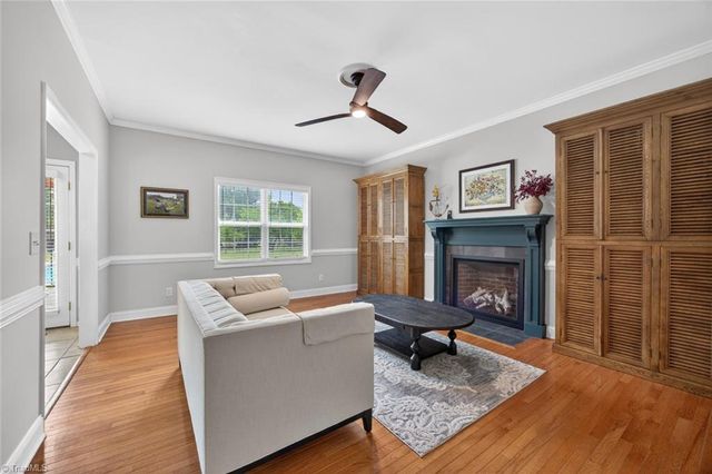 252 Country Circle, Advance, NC 27006