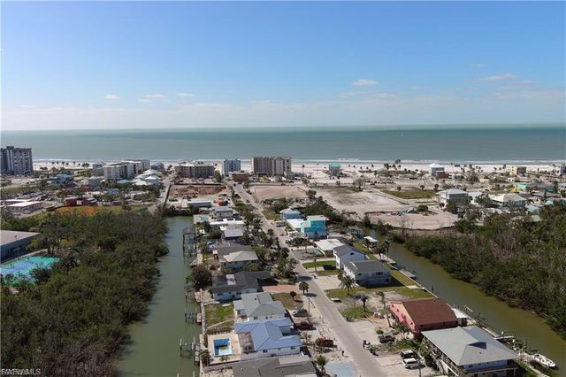 175 Tropical Shores WAY 177, Fort Myers Beach, FL 33931