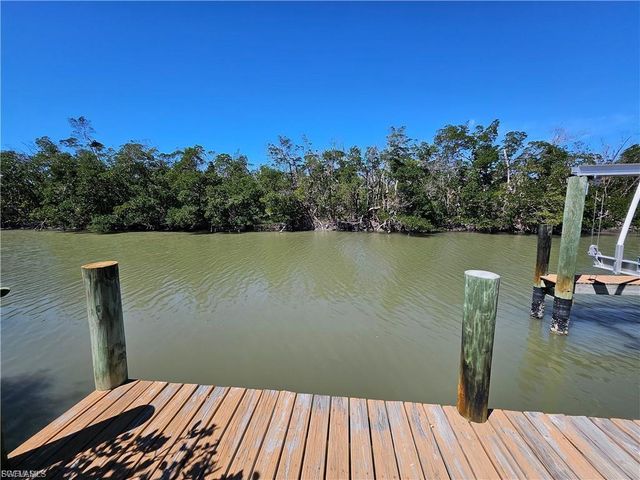 175 Tropical Shores WAY 177, Fort Myers Beach, FL 33931