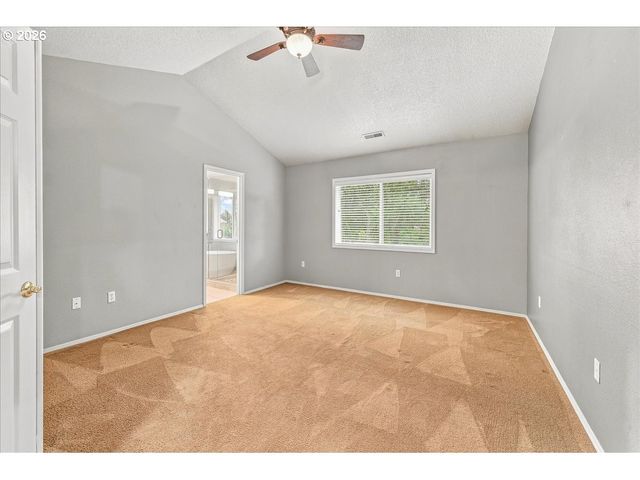 2619 Ne CHARLOIS Dr, Hillsboro, OR 97124