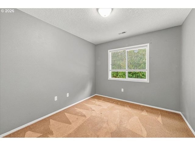 2619 Ne CHARLOIS Dr, Hillsboro, OR 97124