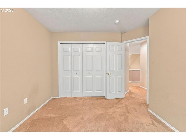 2619 Ne CHARLOIS Dr, Hillsboro, OR 97124