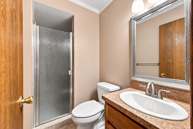 15880 N Magnolia Drive, Clinton Township, MI 48038